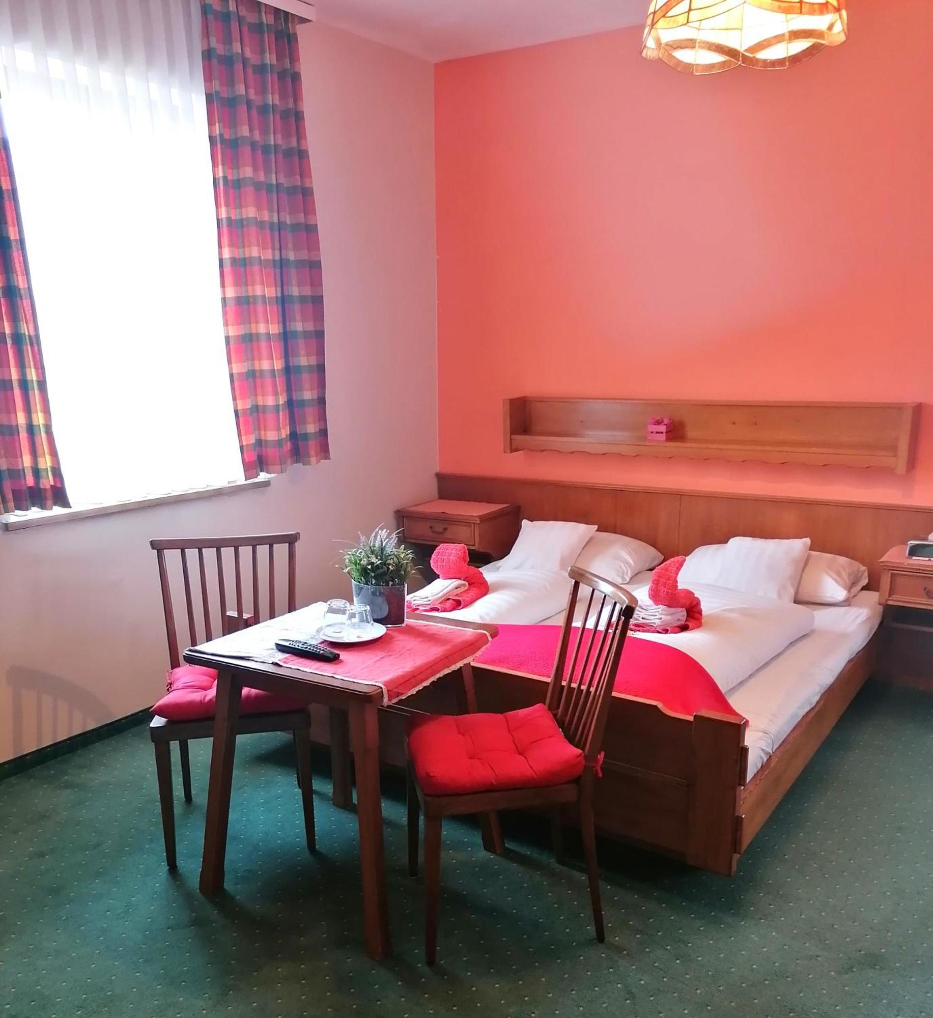 Hotel Vanda Irschen Ngoại thất bức ảnh