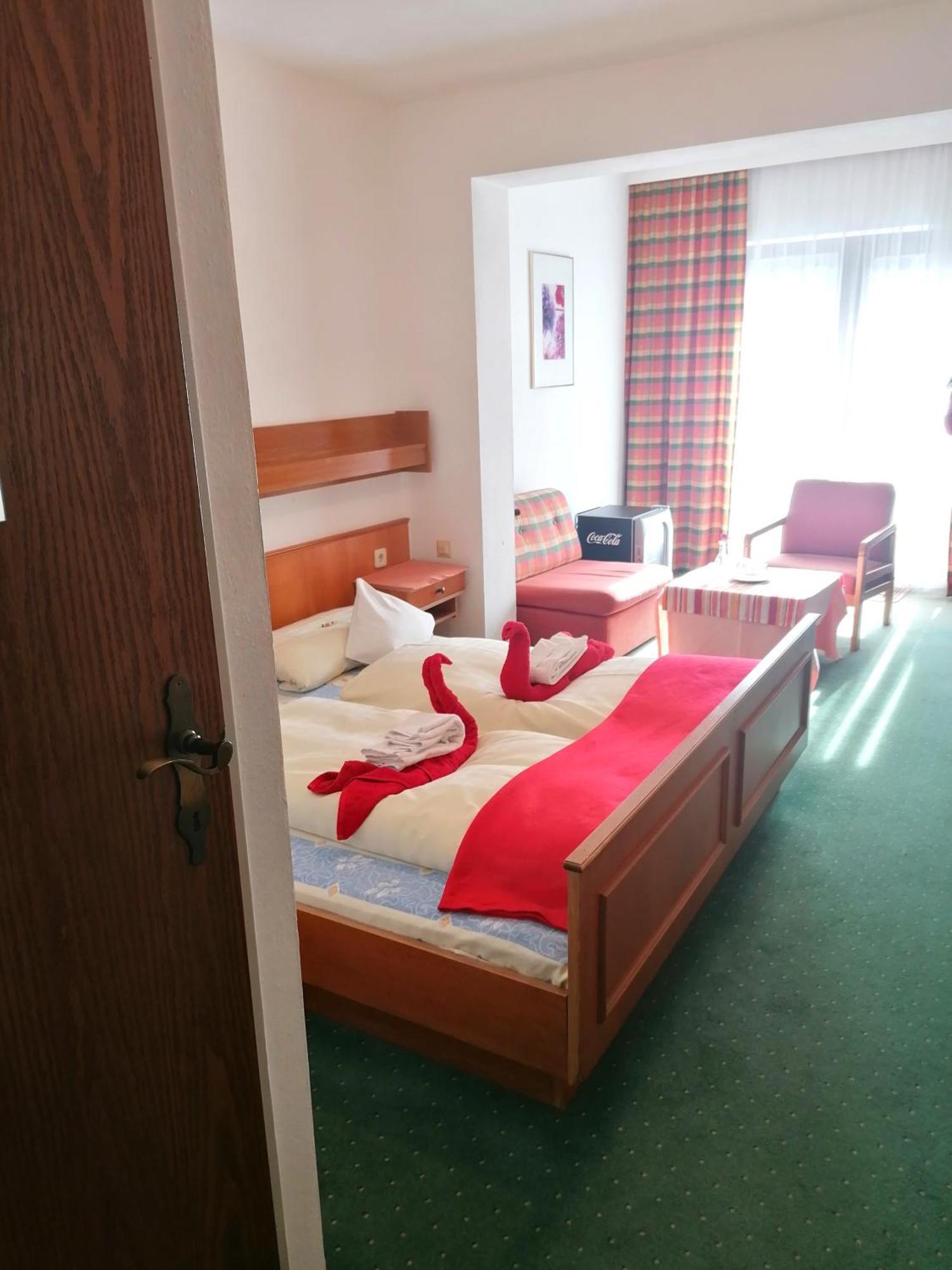 Hotel Vanda Irschen Ngoại thất bức ảnh